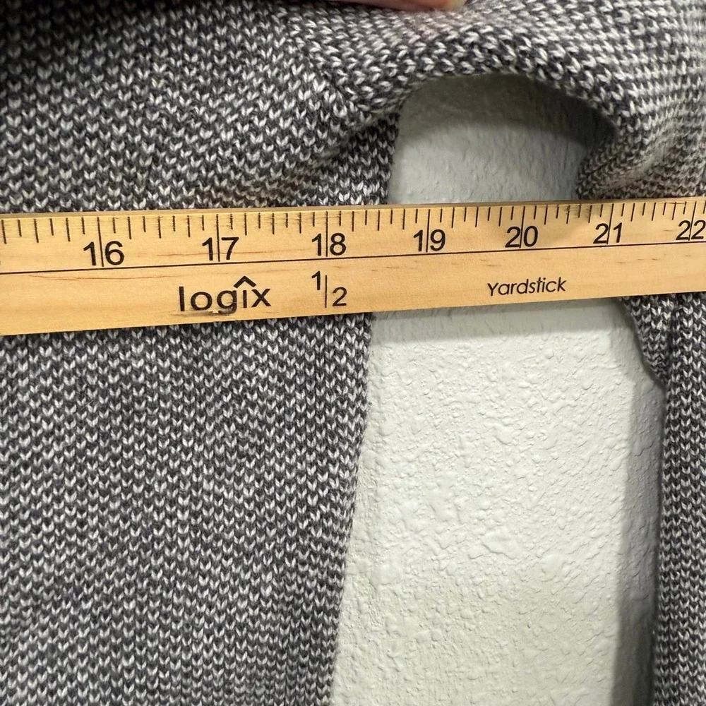 Urban Pipeline Gray Textured Shawl Collar‎ Cardigan Sweater Small